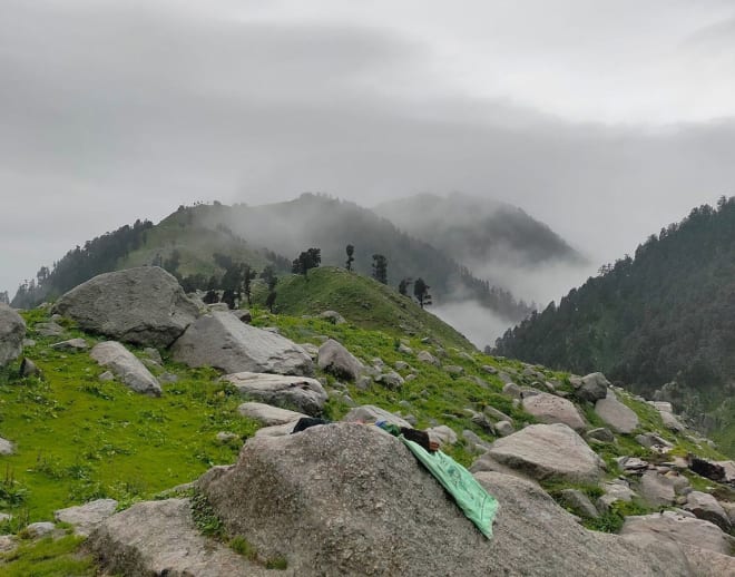 Indrahar Pass Trek Image