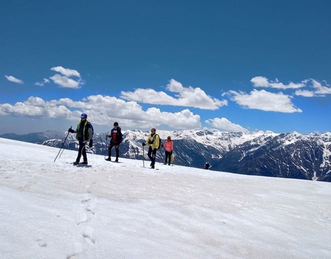 Sar Pass Trek Image