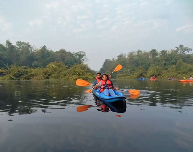 Experience Kayaking in Pamba River, alleppey Image