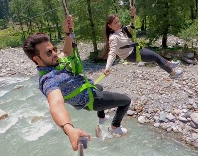 Experience Zipline in Solang Valley, Manali Image