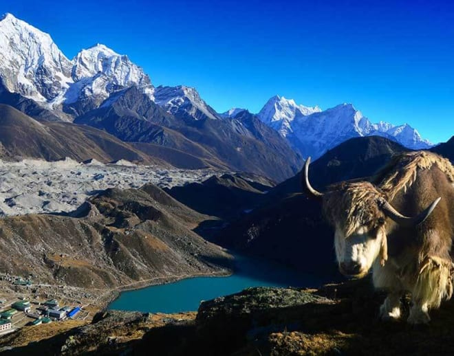 Gokyo lakes trek Image