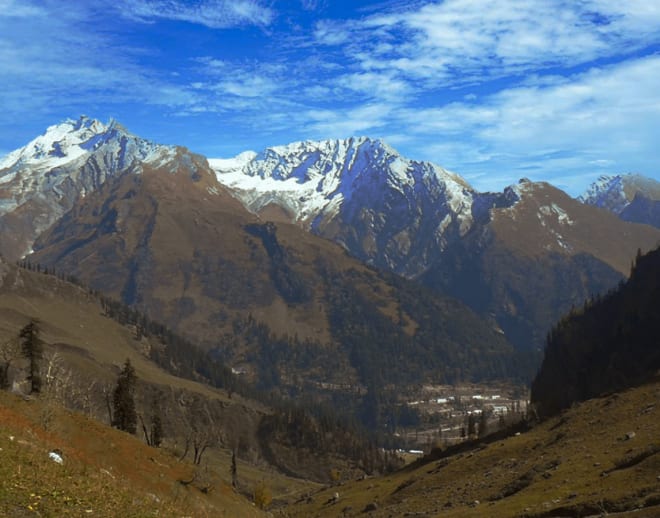 Beas Kund From Solang Image