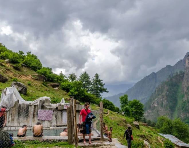 Kheerganga Trek from Manali Image