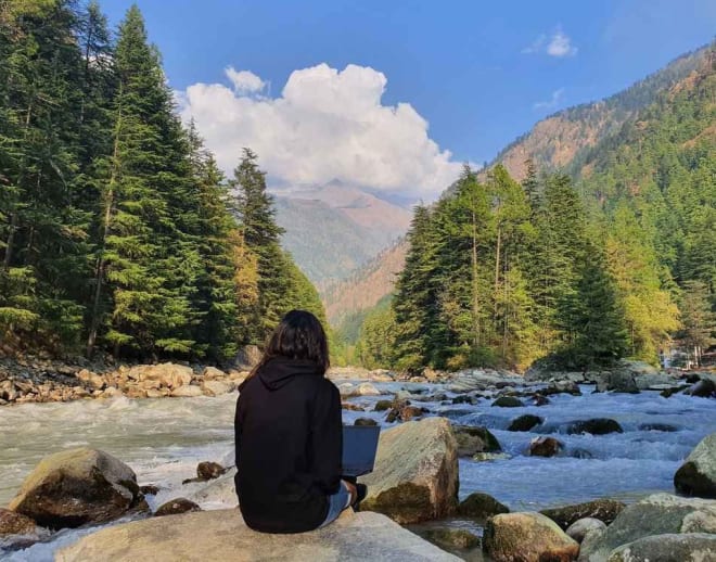 Kheerganga Trek from Manali Image