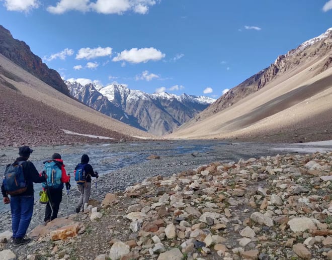 Hampta Pass Trek in 4 Days Image