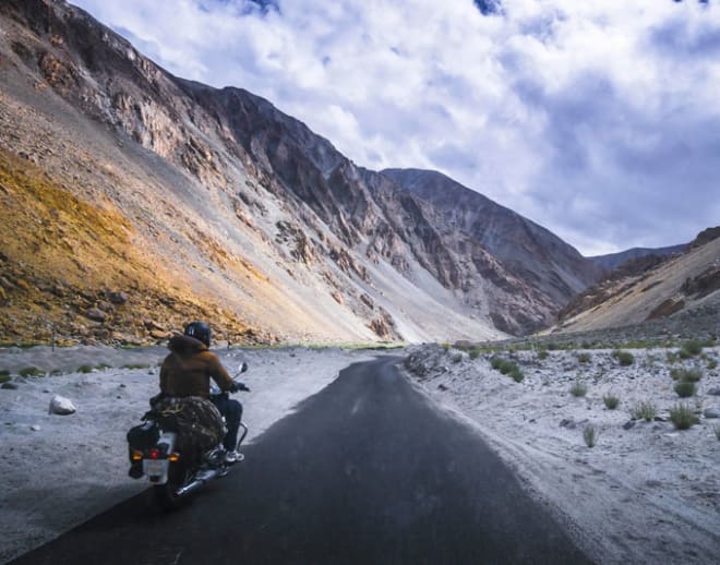 Leh Ladakh Bike Trip from Surat Image