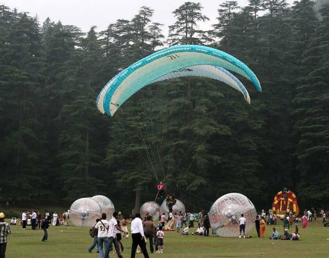 Paragliding in Khajjiar Image