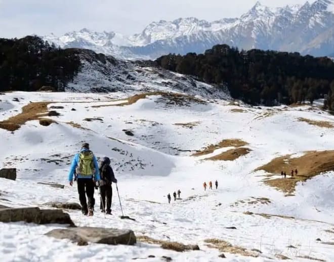 Brahmatal Trek from Mumbai Image