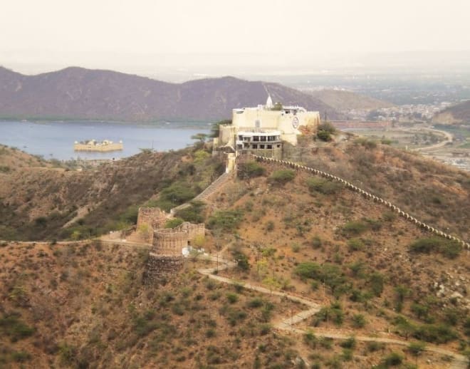 Garh Ganesh Trek Image