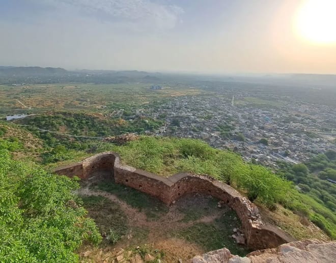 Achrol Fort Trek Image