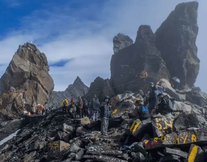 Shrikhand Mahadev Trek 2024, Himachal Image