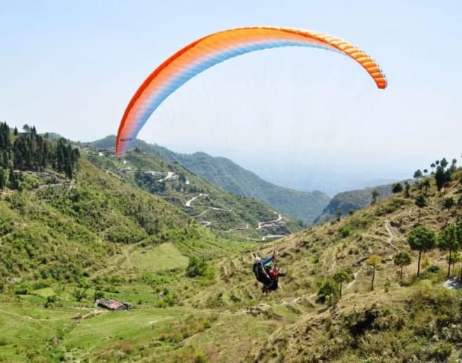 Paragliding in Dehradun Image