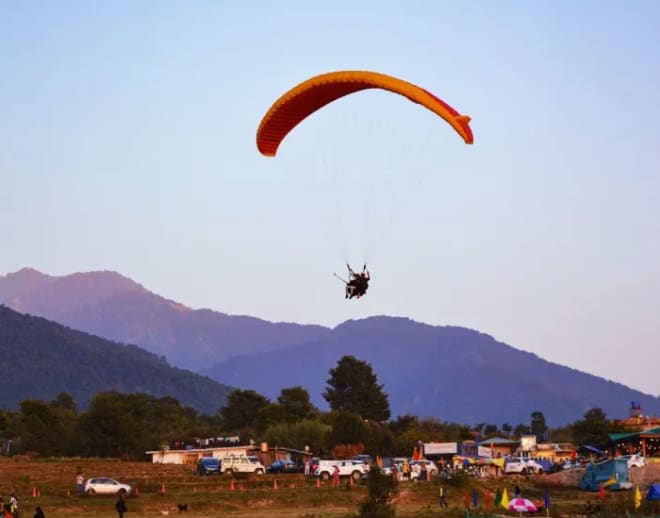 Paragliding in Palavakkam Image