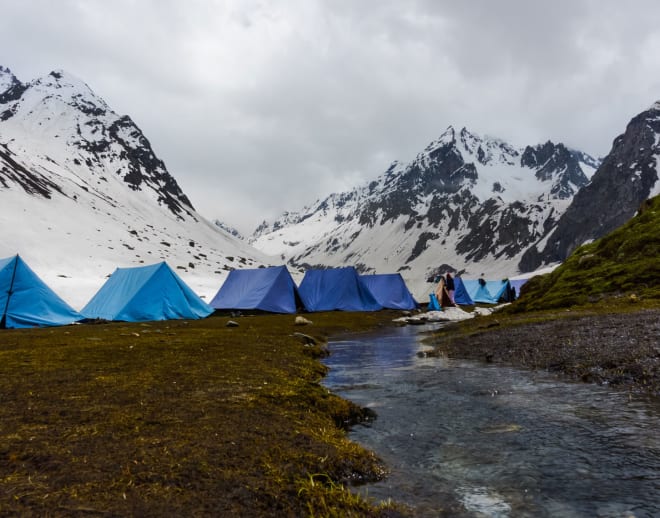 Lamkhaga Pass Trek Image