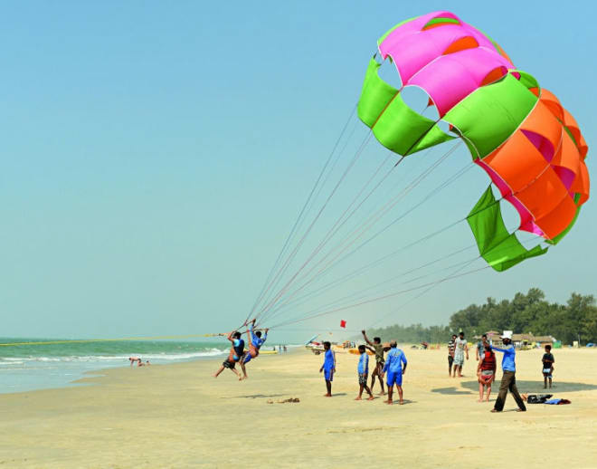 Water Parasailing in Tarkarli Beach Image