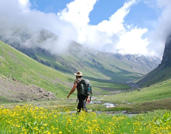 Borasu Pass Trek Image