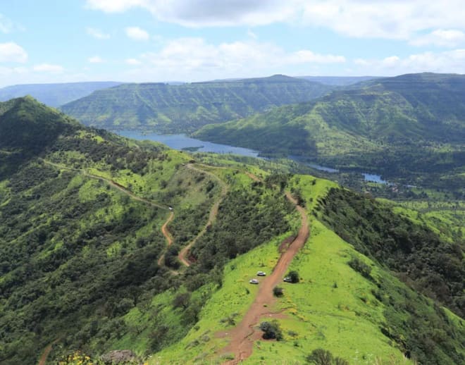 Raireshwar fort trek from Pune Image