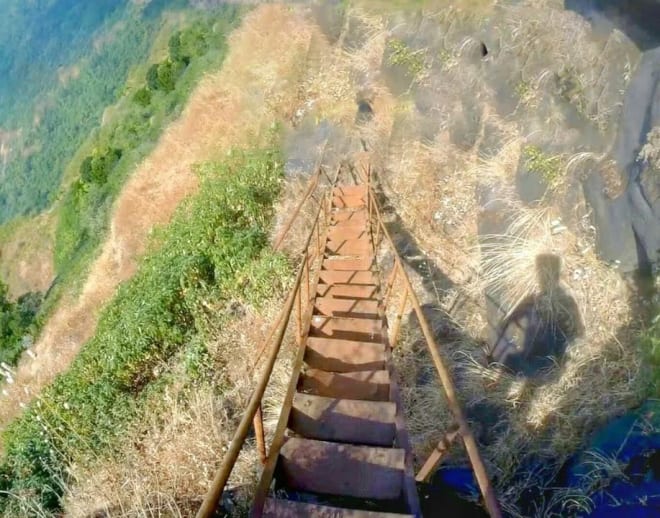 Prachitgad Trek Image