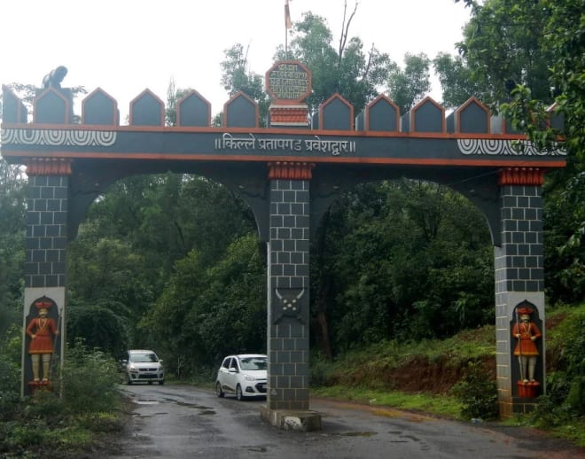 Pratapgad fort trek Image