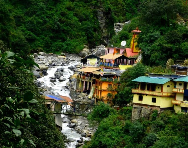 Saptarishi Kund Trek Image