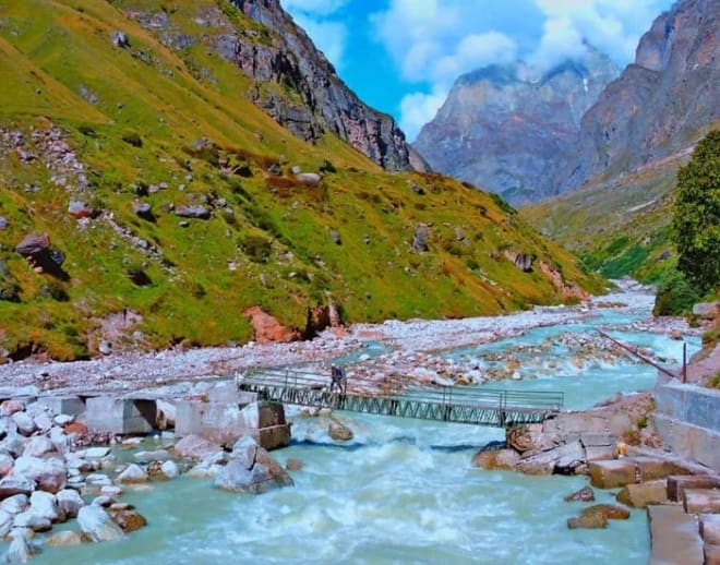 Satopanth trek, uttarakhand Image