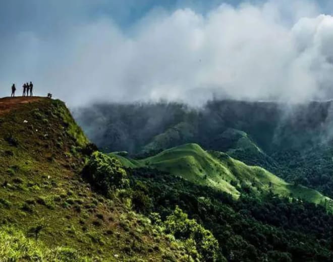 Brahmagiri Trek Image