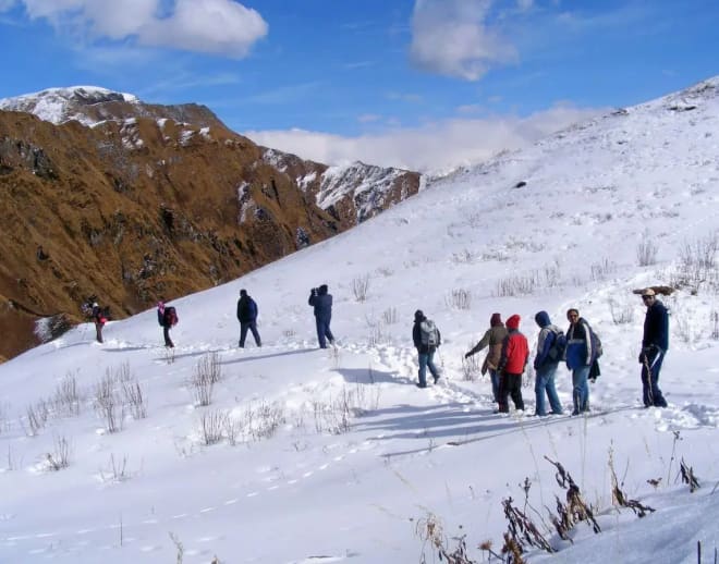 Dodital Trek Uttarakhand Image