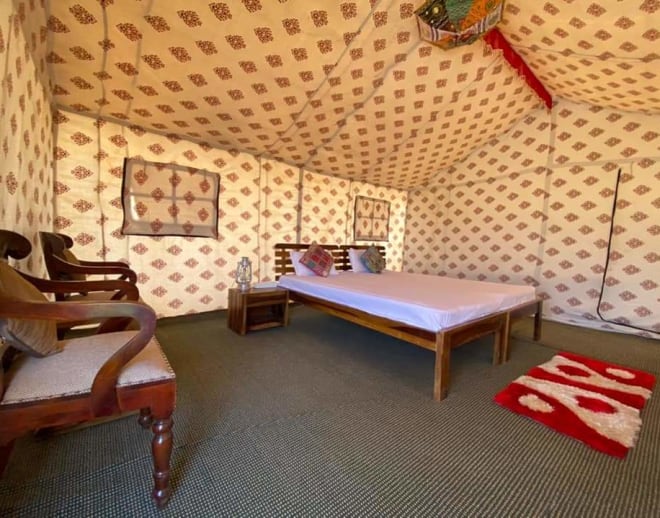 Camping in Pushkar Image