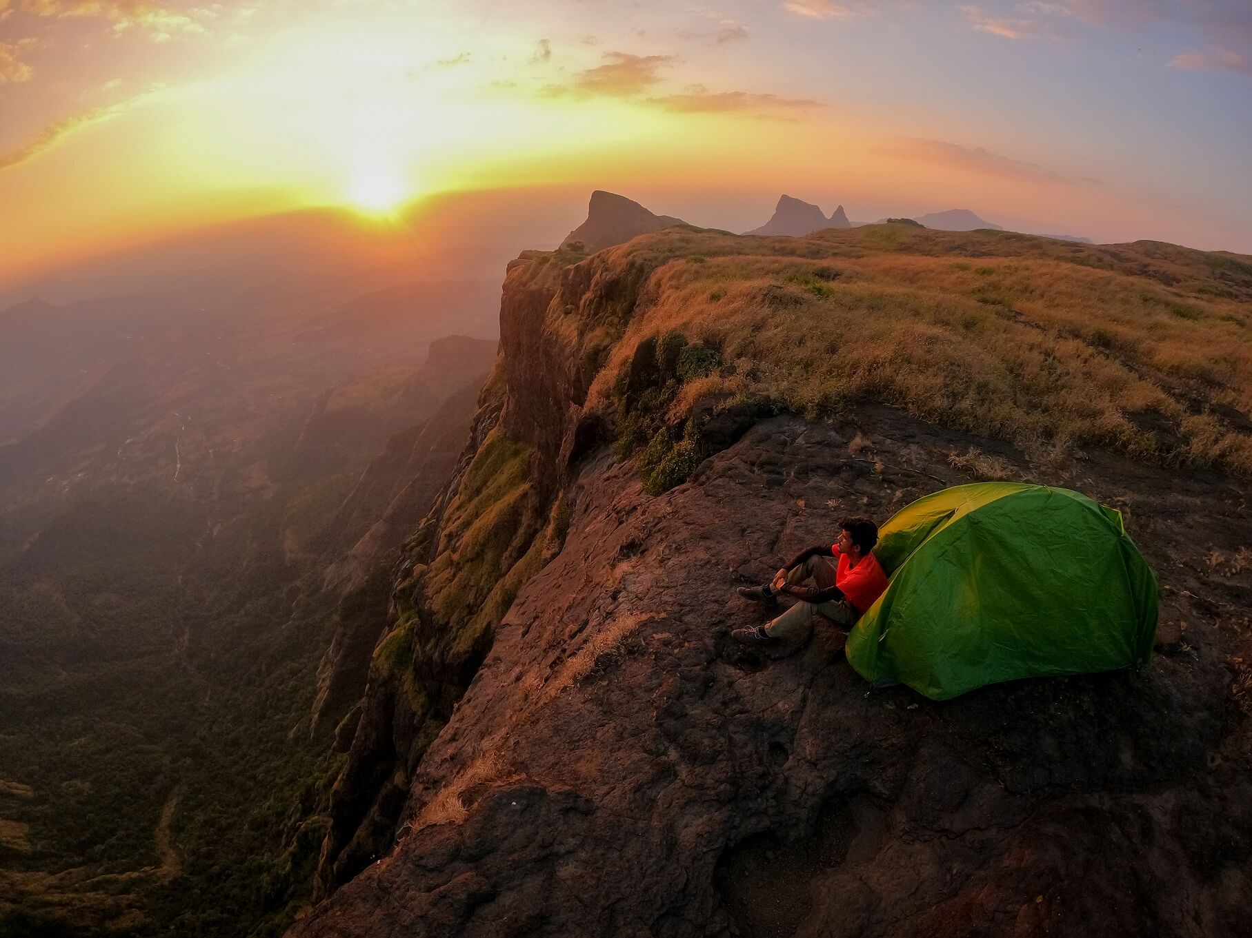 harishchandragad trek from mumbai by train