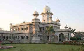 Places to visit near Indore