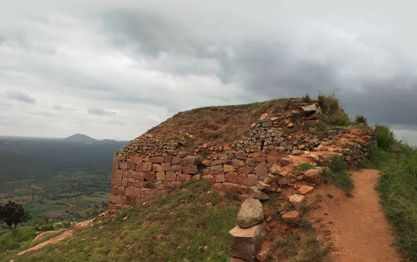 Makalidurga Trek - Image 5