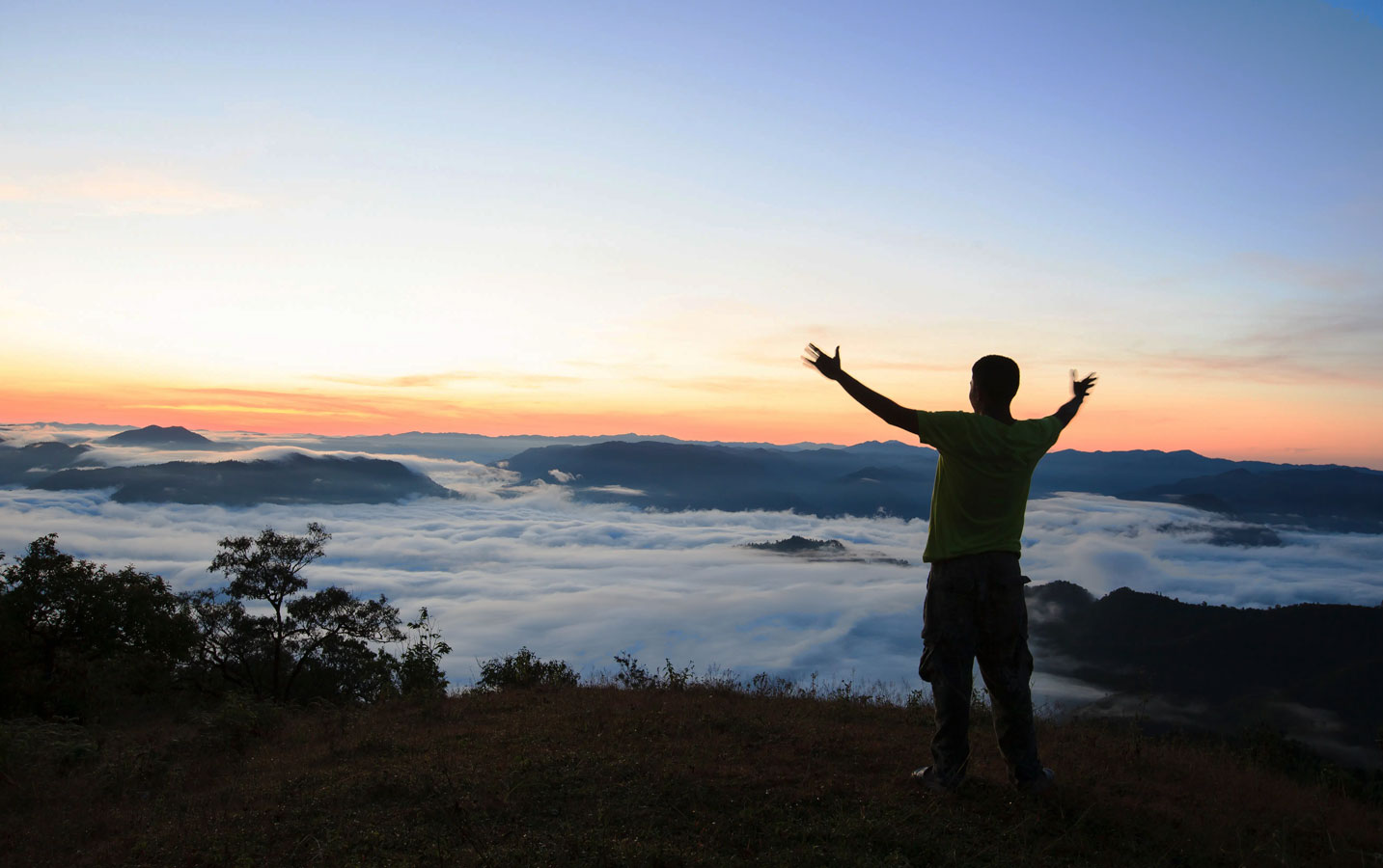 Skandagiri Sunrise Trek poster