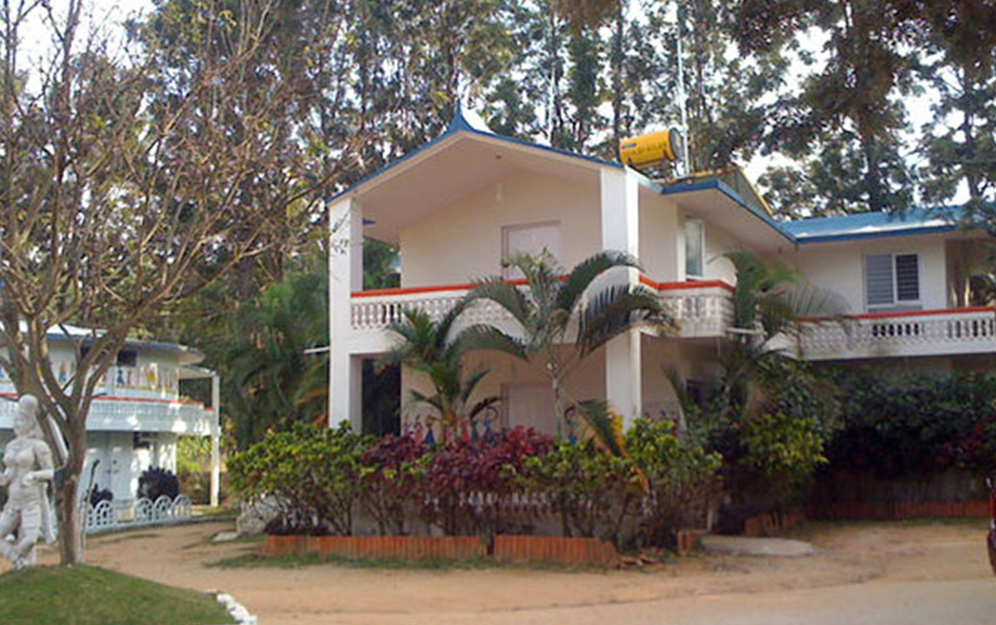 Tulip Resort - Image 5