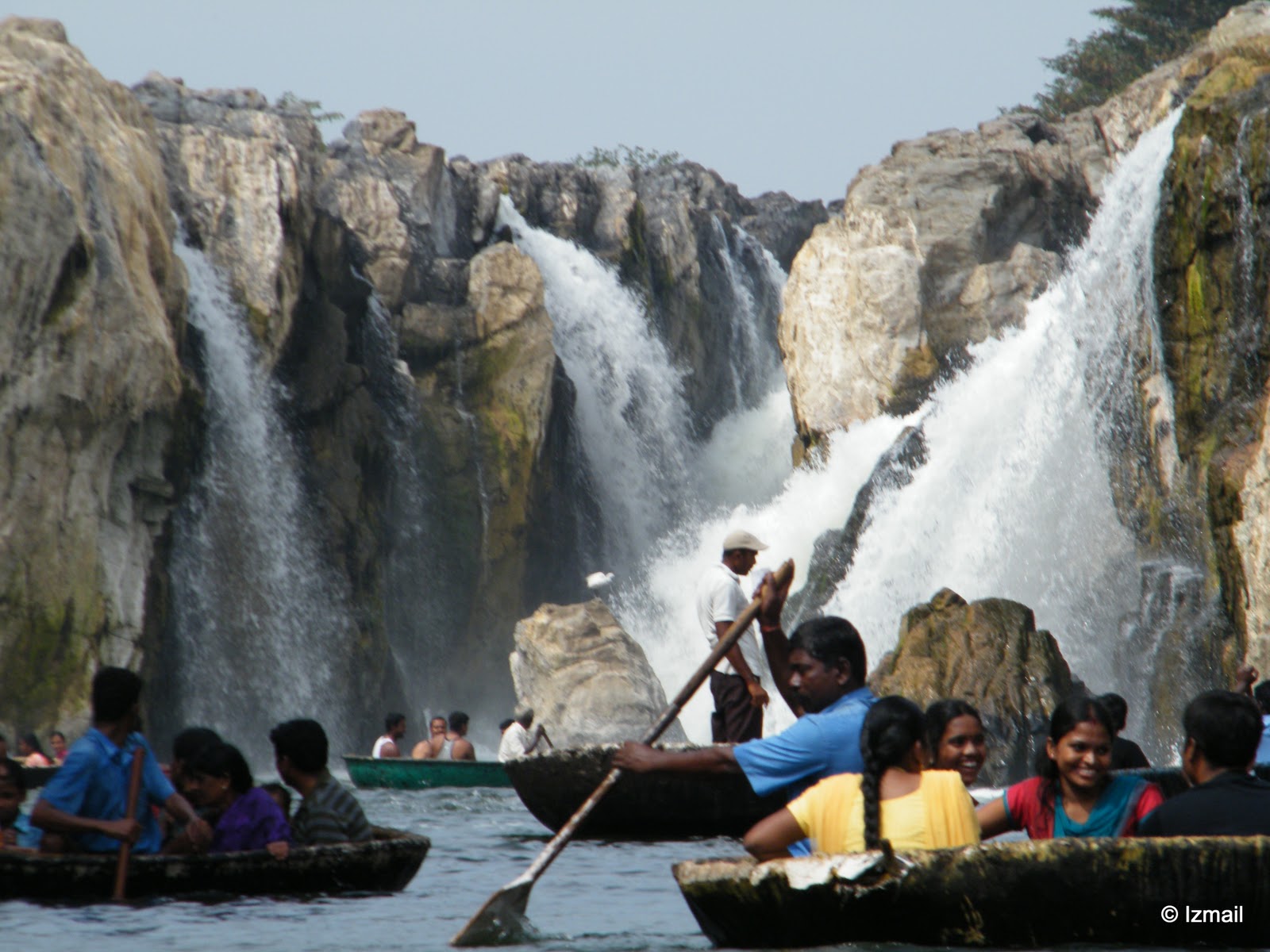 Hogenakkal Waterfalls Tour from Bangalore - Image 2