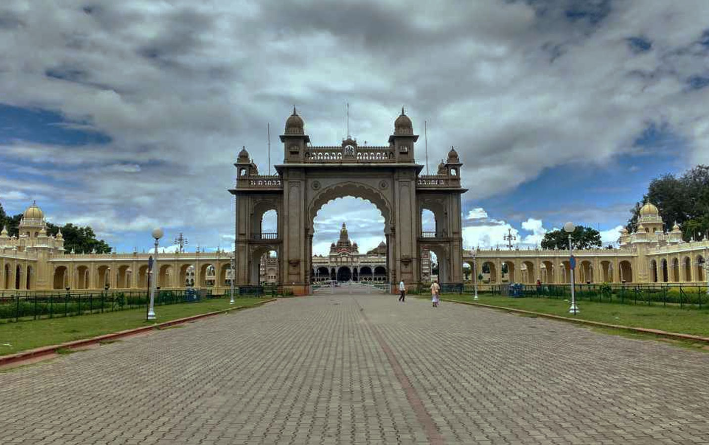 Bangalore to Mysore Tour Package - Image 3