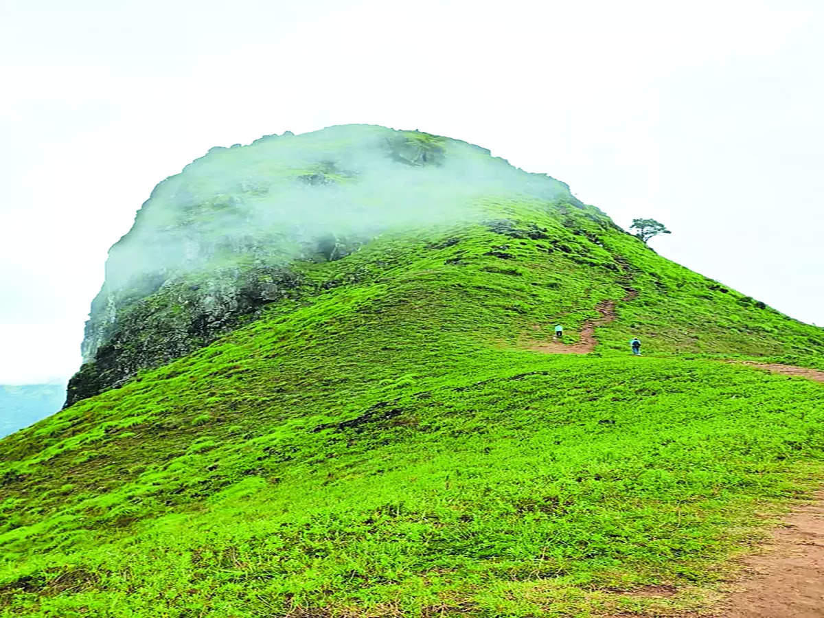 ettina bhuja trek - Image 1