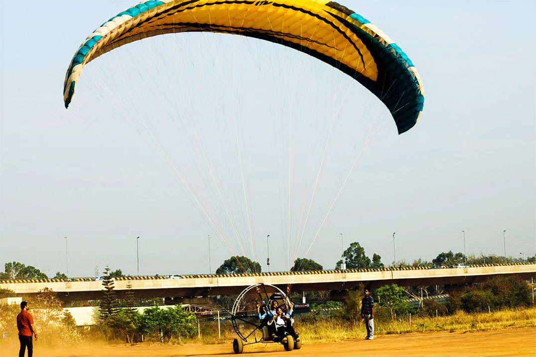 Paramotoring near Bangalore - Image 4