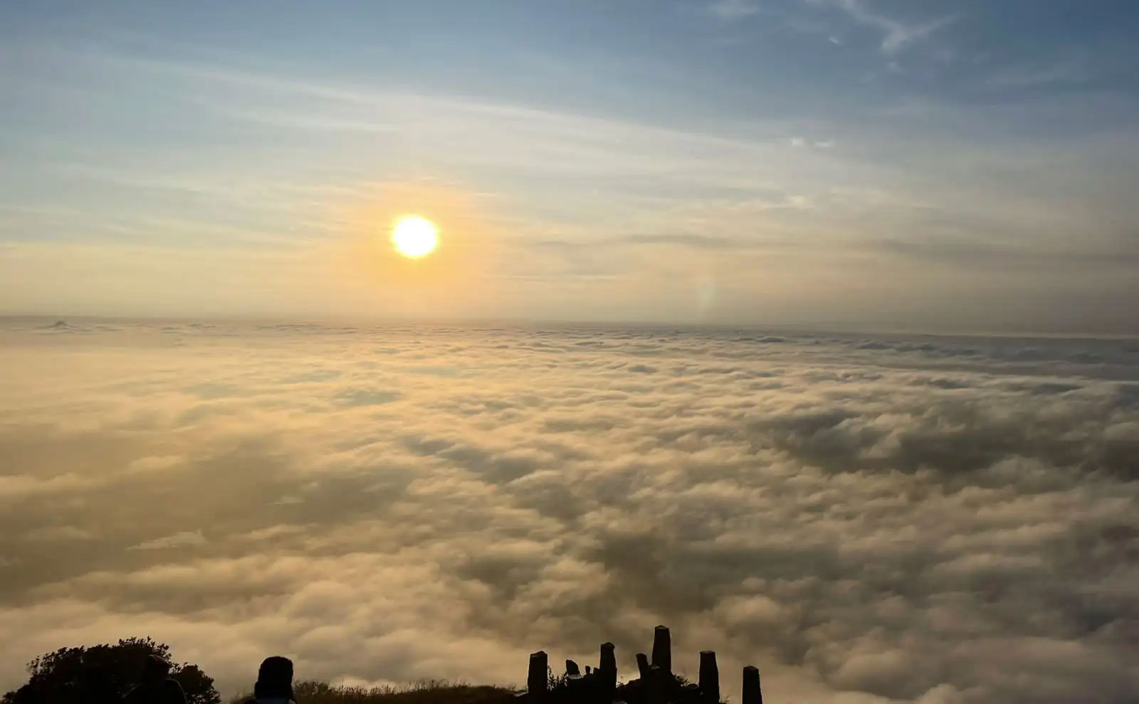 Sunrise Trek to Skandagiri Peak - Image 3