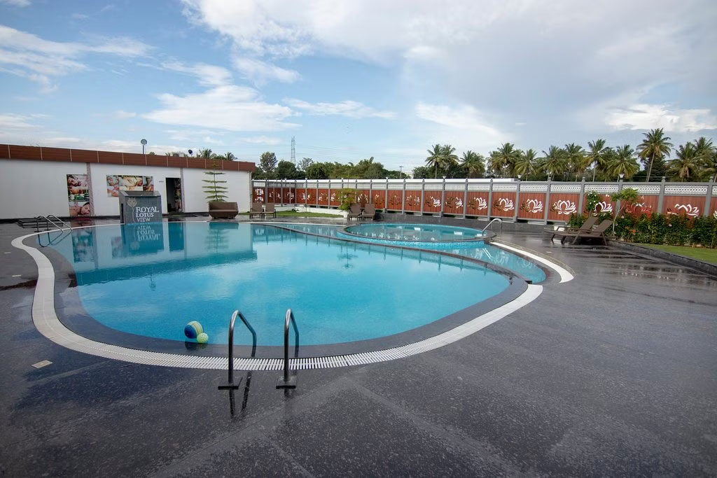 Royal Lotus View Resotel - Image 3