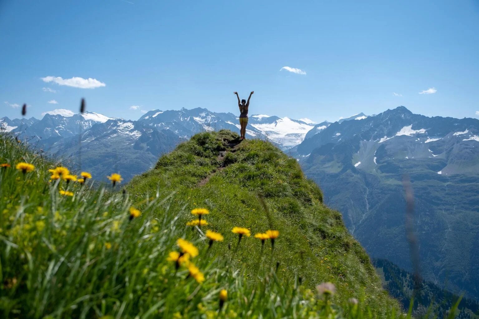 20 MOUNTAINS IN SWITZERLAND