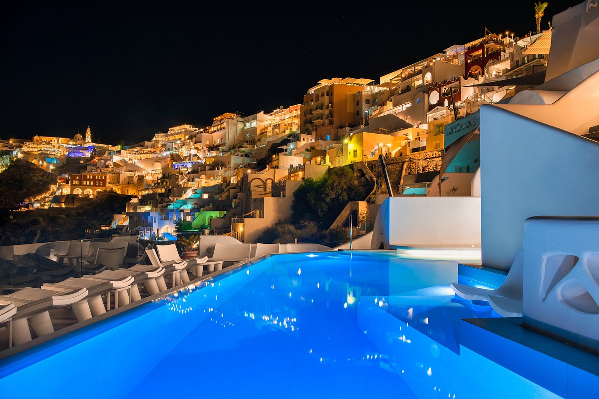 20 Best Hotels in Greece
