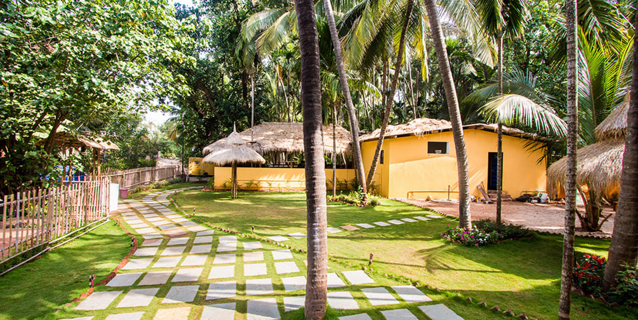 15 Beach Resorts in Diveagar