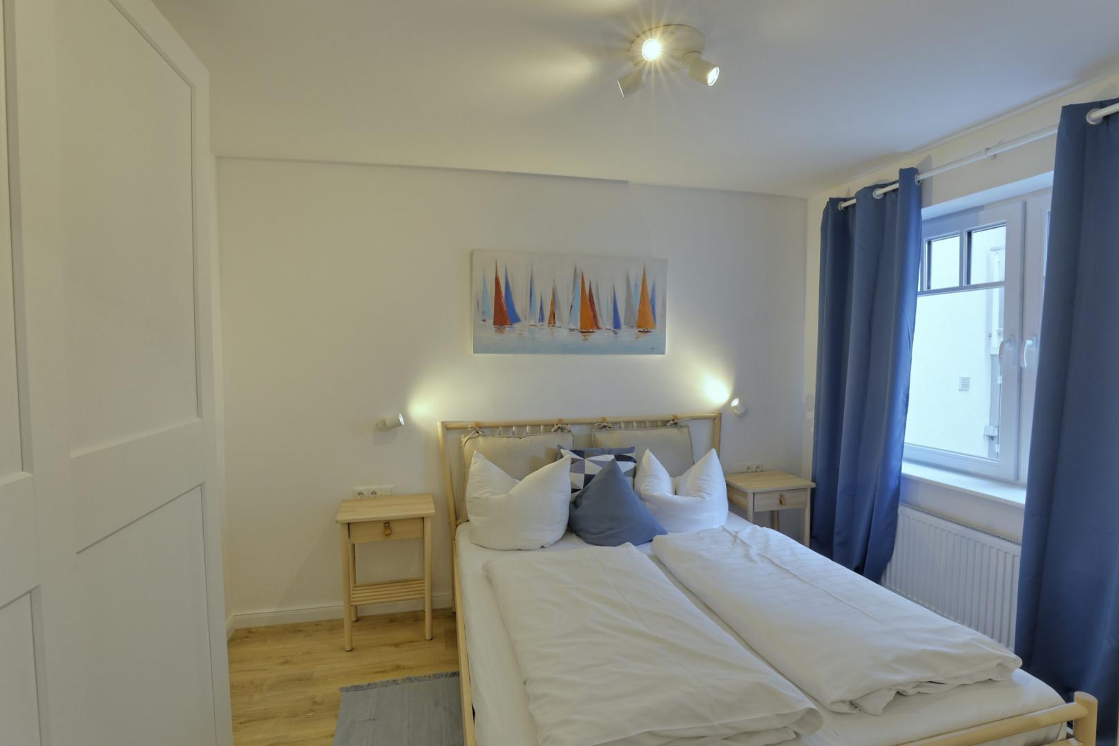 Schlazimmer mit Fenster