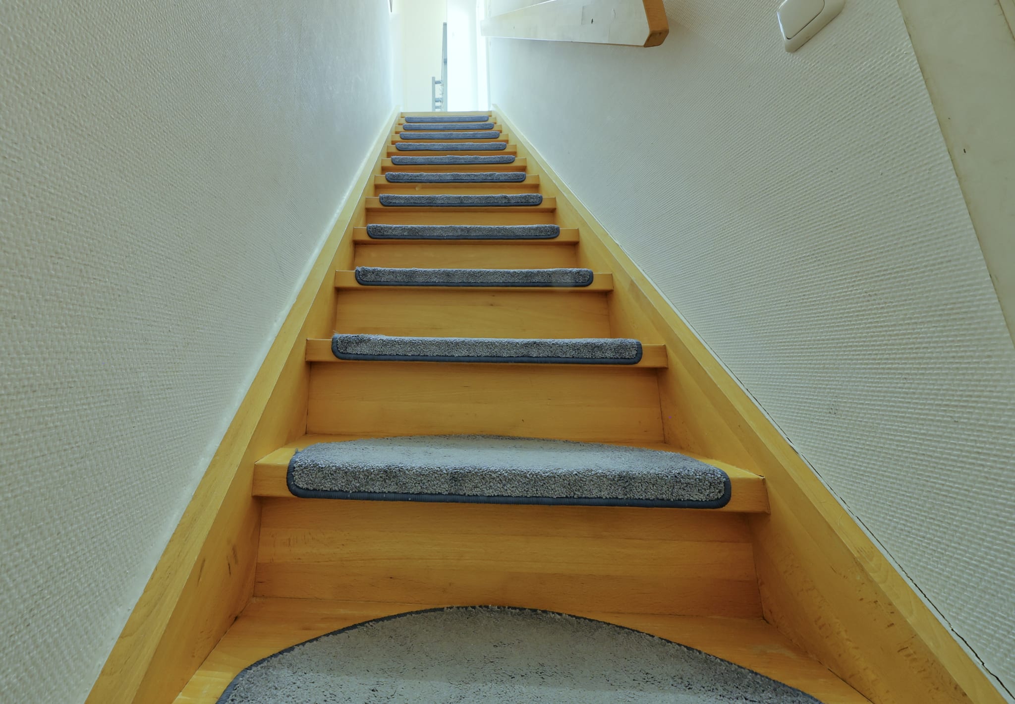 Treppenaufgang zur Wohnung