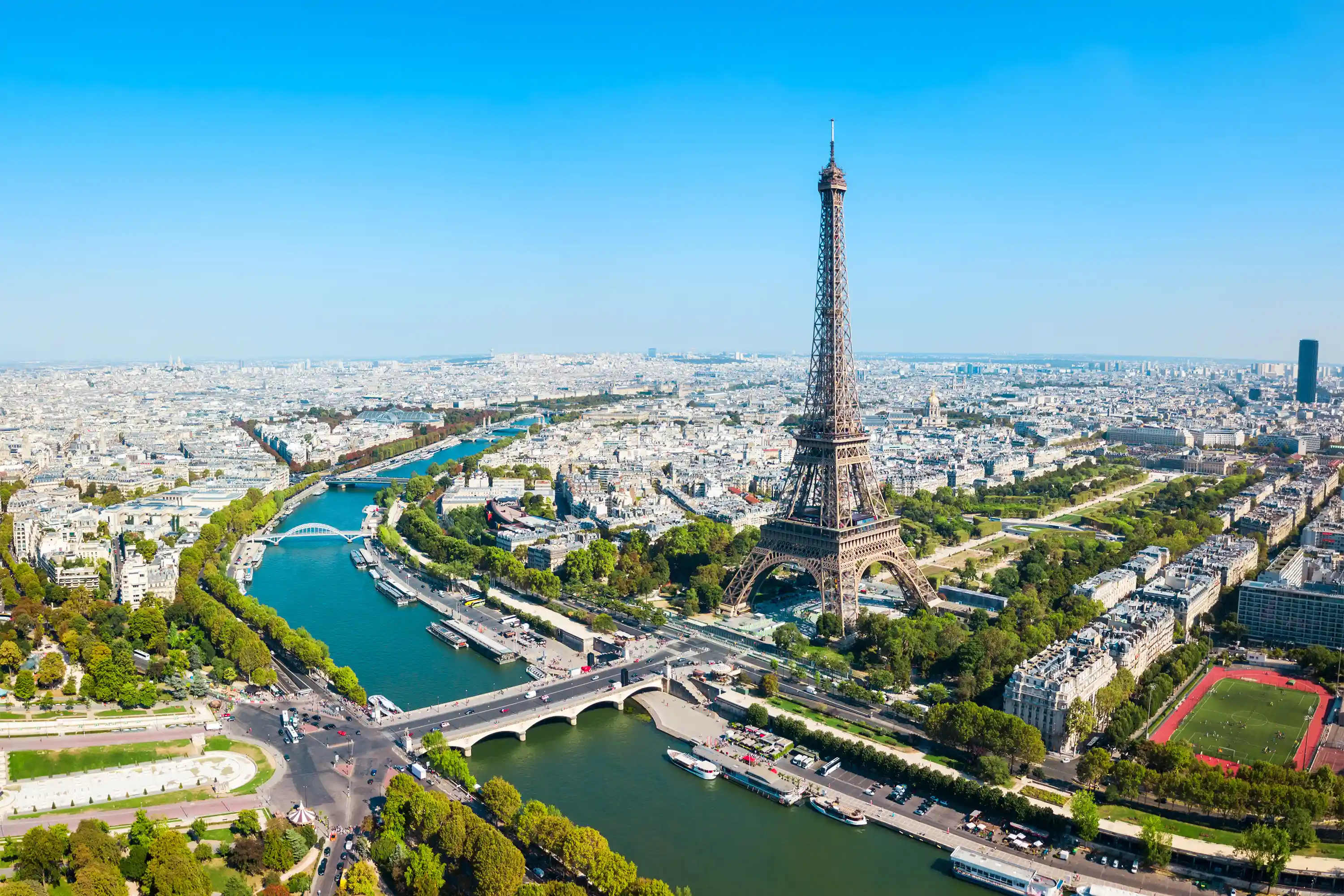 Indian Students Abroad Dropped 31%. France Sees an Opening