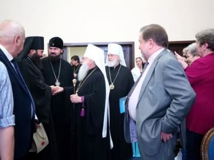 Архиепископ Феофилакт принял участие в Азиатском форуме в Ташкенте