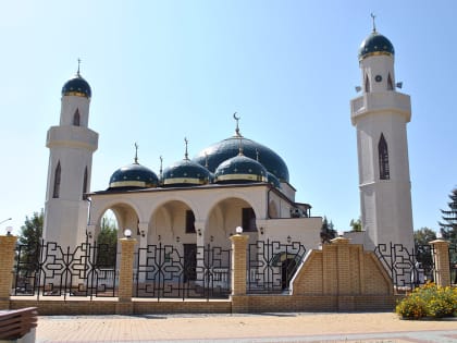 ДУМ Карачаево-Черкесии приняло решение временно приостановить проведение коллективных пятничных намазов