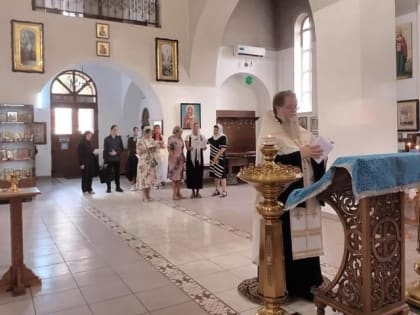 Новый учебный год начали молебном