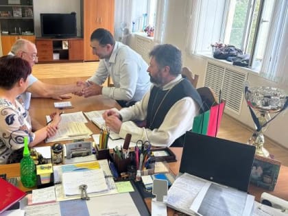 Благочинный вновь вошел в состав Общественного совета района