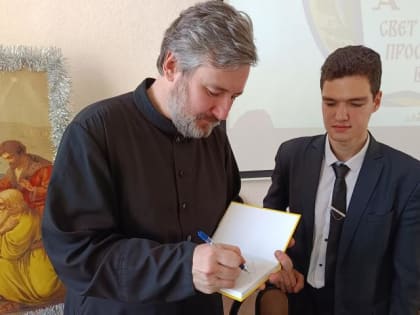 Старшеклассники православной гимназии участвовали в совместном проекте с Третьяковской галереей